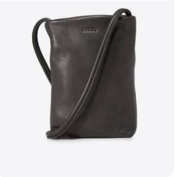 BAGGU Handbags - BAGGU Milled Leather Phone Sling Bag in Black. Minimalist & Modern.